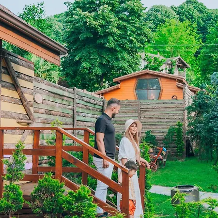 Seker Alpehytte Sapanca