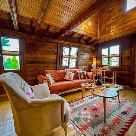 Alpehytte Seker Sapanca