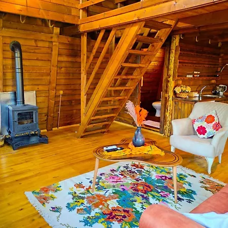 Seker Chalet