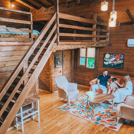 Seker Alpehytte Sapanca